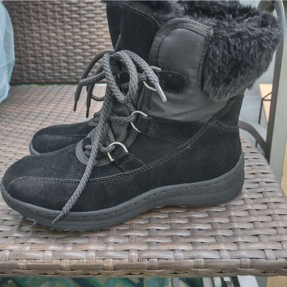 ๐ Bare Traps Black Suede Lace up Boots Size 5.5. โ A3 - Picture 6 of 6